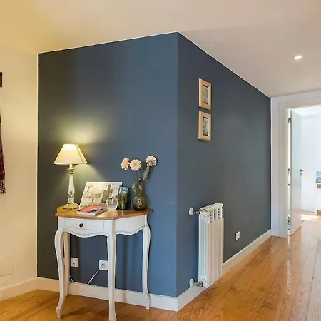 Chiado Apartment *